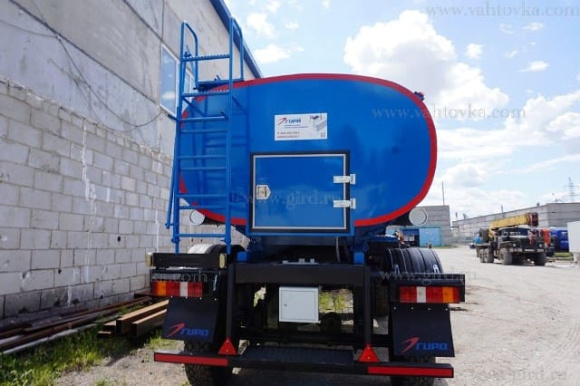 Прицеп-цистерна 8 м3 3