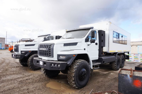 Вахтовый автобус Урал Next (метан), 16 мест, с багажным отсеком 3