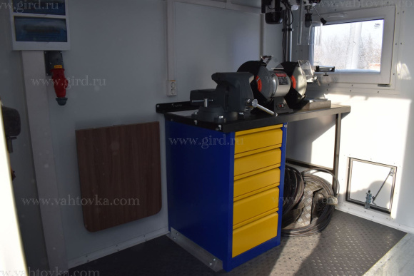 ПАРМ Урал Next 4320-6952-72 с КМУ PK 15500 3