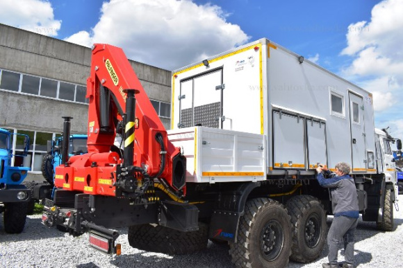 Маслостанция КамАЗ 43118-3090-80 с КМУ ИМ-150N 4