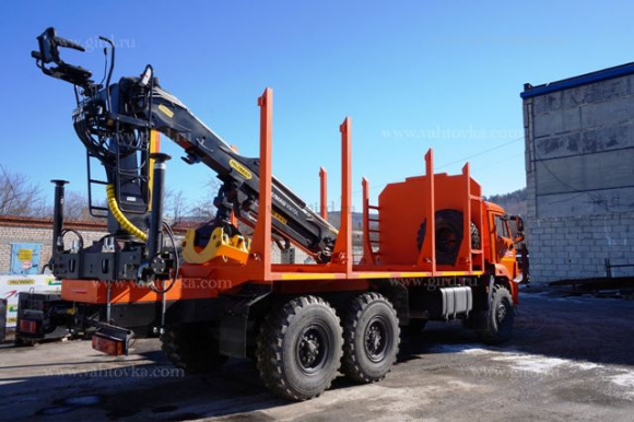Сортиментовоз КамАЗ 43118-3027-46 с гидроманипулятором VM10L74M 4
