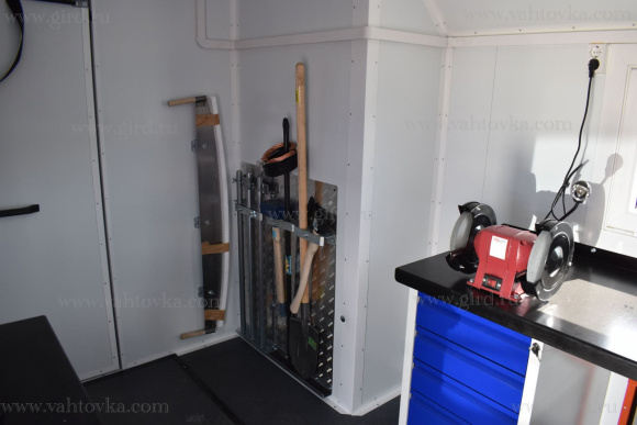 ПАРМ с КМУ ИНМАН ИМ 95  на шасси MAN 8