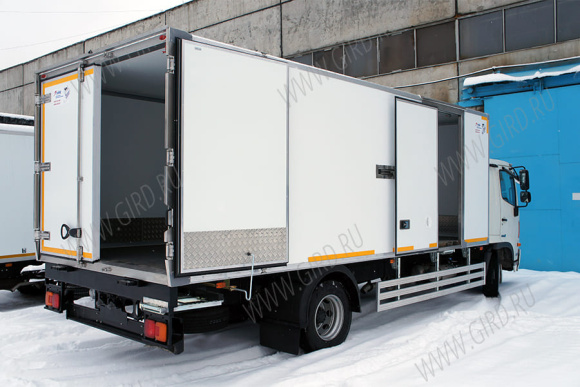 Изотермический фургон HINO 500 GD8JLTA-QHR cо сдвижной дверью 4