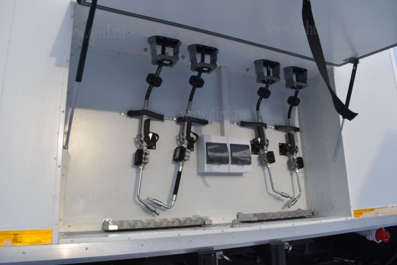 Маслостанция Урал 4320-6952-72Е5Г38 4