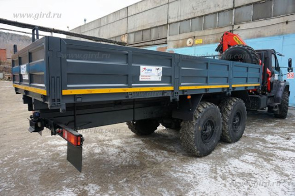 Бортовой автомобиль Урал Next с КМУ РК-17001 6