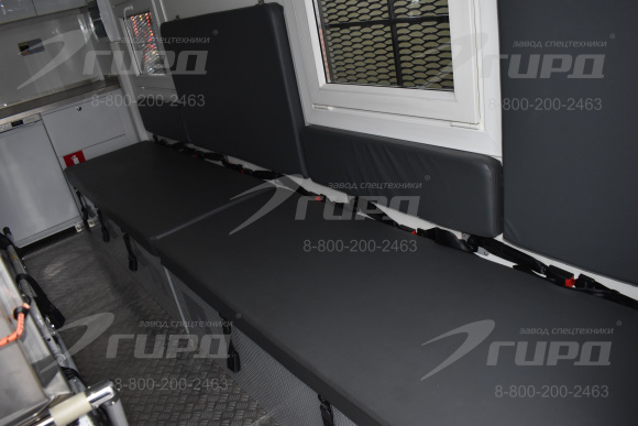 Автомобиль для оказания медицинской помощи Урал 432063-8001112-31 6