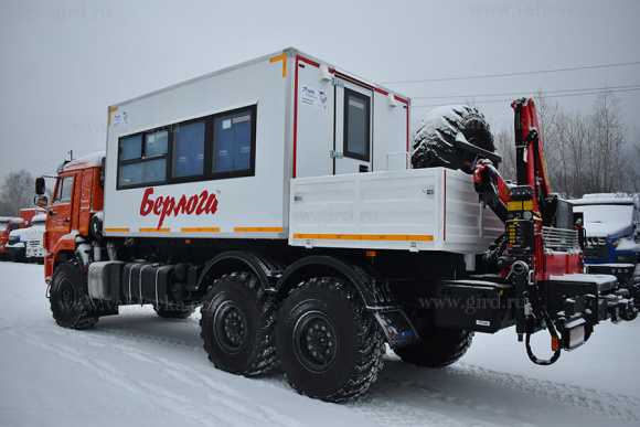 Вахтовый автобус КамАЗ 43118, 14 мест, с КМУ РК 4200 10