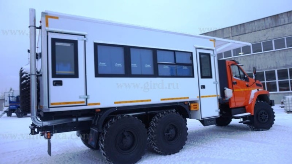 Вахтовый автобус Урал Next (метан), 20 мест 4