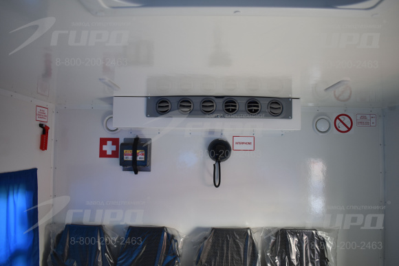 Вахтовый автобус (28 мест) на шасси КамАЗ 43228-1780-10 Конго