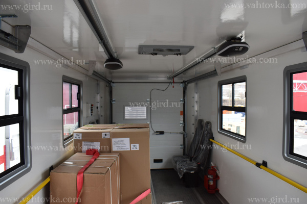 Амбулифт на шасси Isuzu NQR 90 (полукабинка) 3