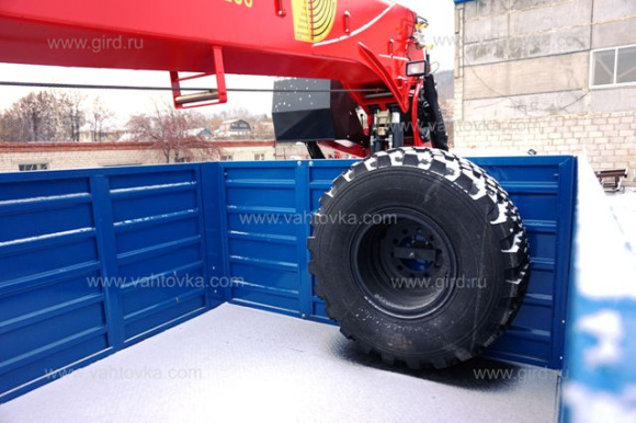 Урал 4320 с КМУ ИТ-200 5