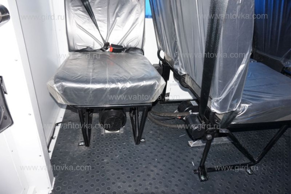 Автобус вахтовый на шасси КамАЗ 43118-3027-46 8