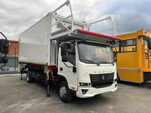 Автолифт на шасси КАМАЗ КОМПАС-9 1