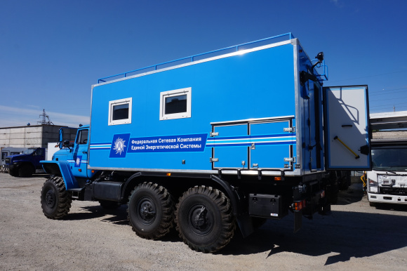 Линейный бригадный автомобиль (ТБМ) на шасси Урал 4320 11