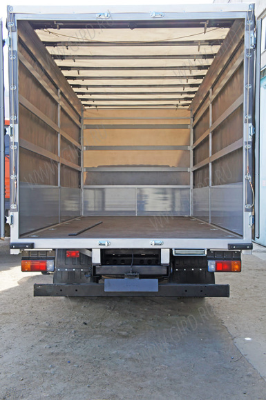 Hino 300 тент с раздвижной крышей 7