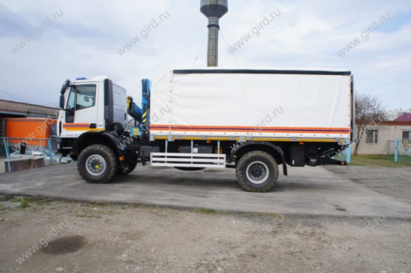 Iveco с КМУ ИМ-77 и гидробортом 4