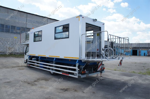 Амбулифт на шасси Hino 6