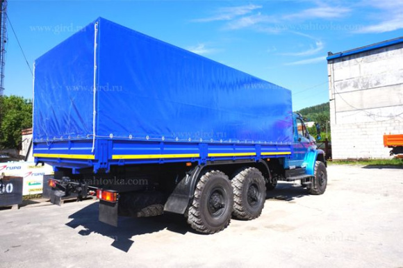 Бортовой автомобиль Урал Next с двухрядной кабиной, тентованный 5