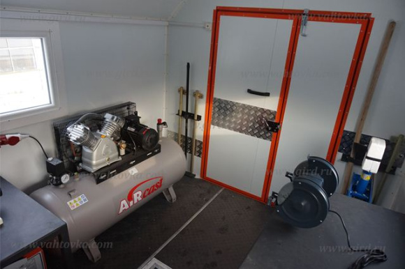 АРОК Урал Next 4320-6952-72Г38 с КМУ РК 10000 7