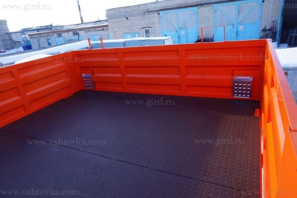 Бортовой автомобиль КамАЗ 43118-3027-50 с КМУ РК 15500А 7