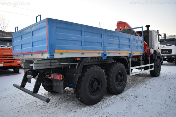 Бортовой автомобиль Урал 4320-4952-16И05Б30А36 с КМУ ИМ-150N 6