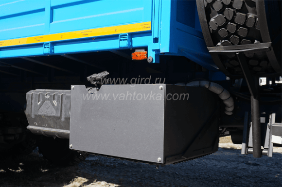 Бортовой автомобиль Урал 4320-4972-82М 3