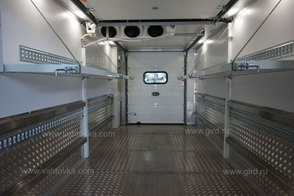 Автолифт на шасси Isuzu NQR 90 L-K 7