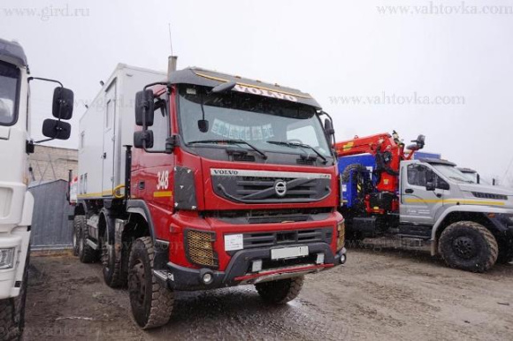 Маслостанция на шасси Volvo с КМУ РК 17.001А 2