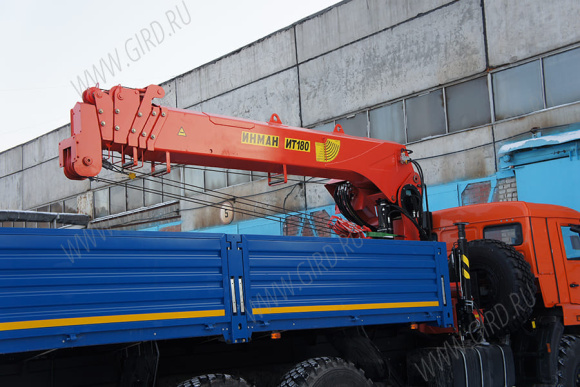 Бортовой автомобиль Камаз 43118 с КМУ ИТ-180 (тросовый) 3