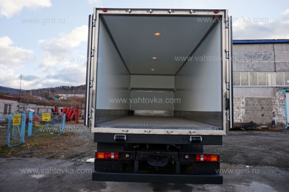 Фургон изотермический на шасси Урал 4320-4972-82М 5