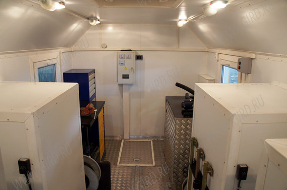 Маслостанция Урал 4320-4972-82М 3