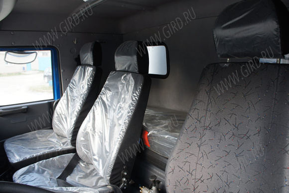 Камаз 43118-1098-10 изотермический фургон 8