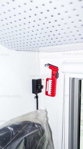 Вахтовый автобус Урал 4320, 28 мест с багажным отсеком 6