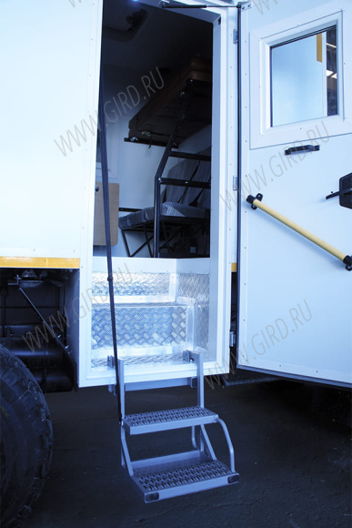 ГПА Урал 5557-4112-82М с КМУ ИМ-20 3