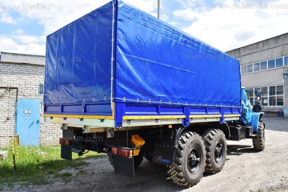 Бортовой автомобиль Урал 4320 тентованный с КМУ ИМ-95 5