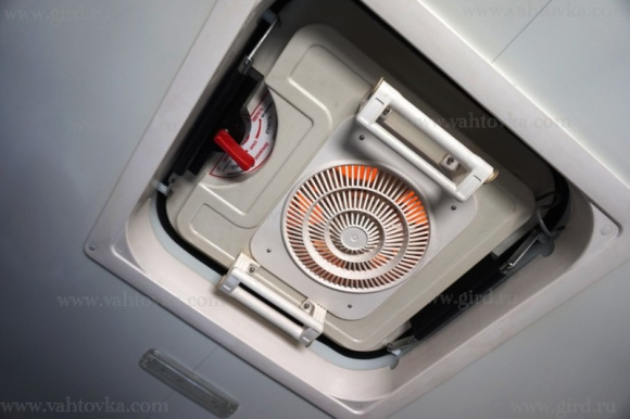 Вахтовый автобус Урал 432007-1151-31 (12 мест) со спальными полками 8