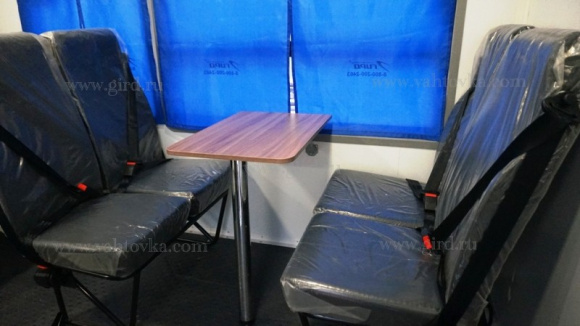 Вахтовый автобус Урал Next 4320-6952-72Е5Г38, 8 мест с бортовой платформой 7