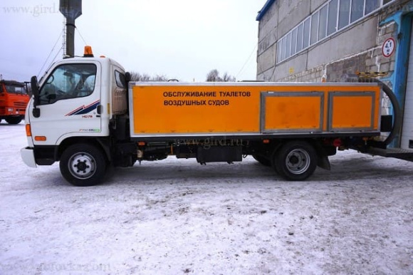 Ассенизационная машина на шасси Hyundai 3