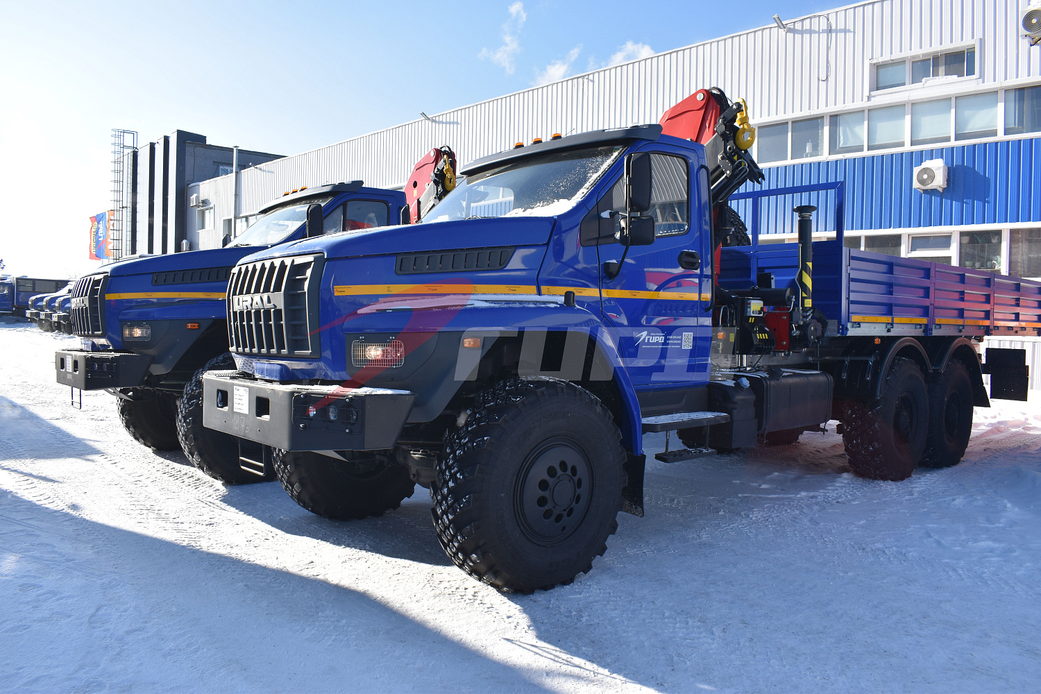 2 БОРТОЫВЫХ АВТОМОБИЛЯ с КМУ ИМ-150 N на шасси УРАЛ 4320 