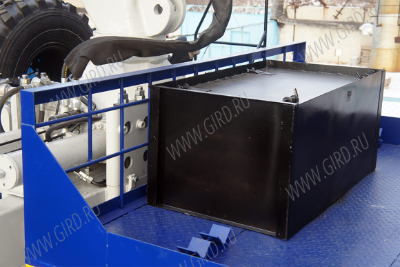 АТЭ-6 Урал 4320-4971-82МА12 с КМУ ИФ-300 4