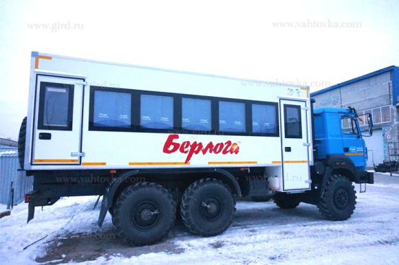 Вахтовый автобус "Берлога" Урал 4320-4151-81 (24 места) 4