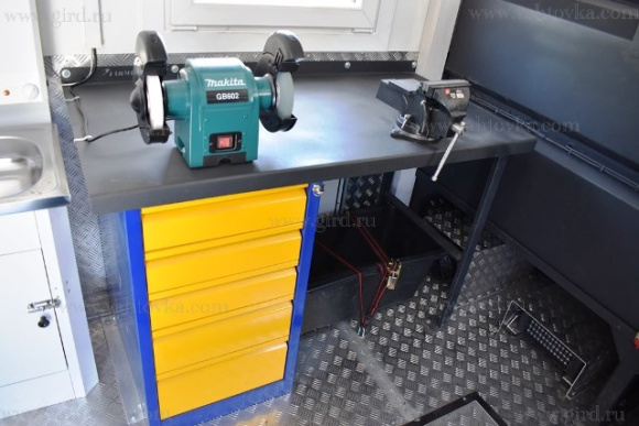 Маслостанция КамАЗ 43118-50, 6х6 15