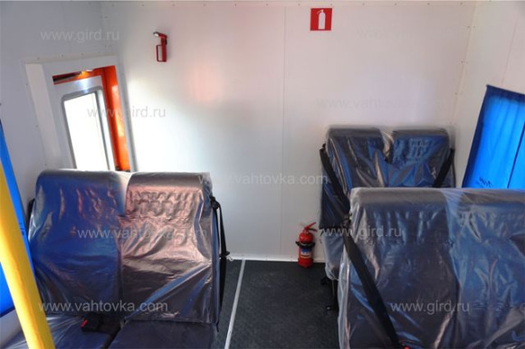 Вахтовый автобус Урал 4320 с КМУ ИТ-80 7