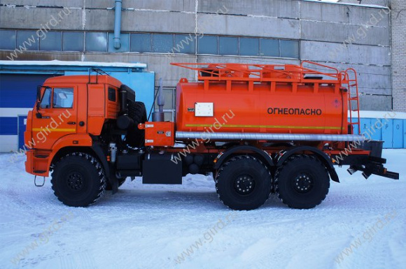 Автотопливозаправщик КамАз 3