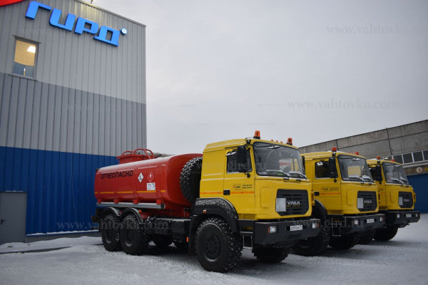 Автотопливозаправщик АТЗ-18 на шасси Урал 6370