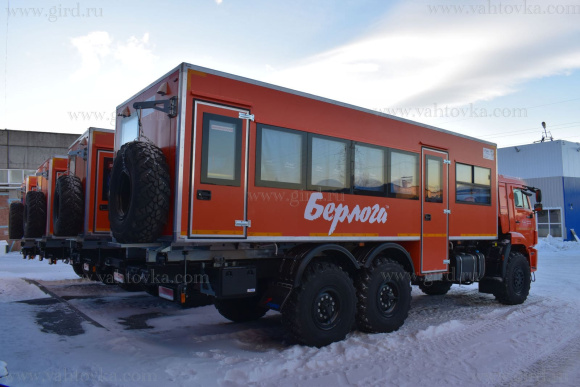 Вахтовый автобус БЕРЛОГА 32 места на шасси Камаз 43118 4