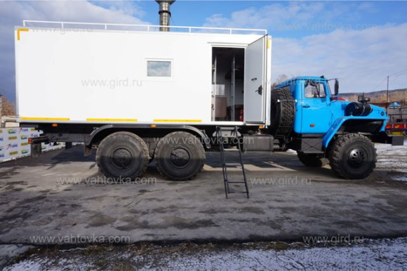 ПАРМ Урал 4320-1912-60 с местом под перевозку снегохода "Буран" 5