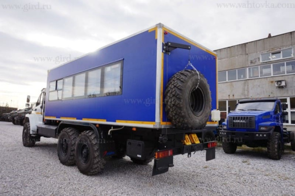 Вахтовый автобус Урал Next (метан), 20 мест с багажным отсеком 3