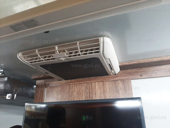 Автодом "Охотник" на шасси КамАЗ 44108 18