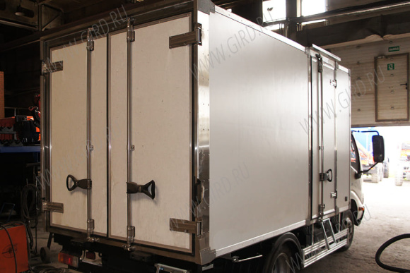 Hino 300 Рефрижераторный фургон 5